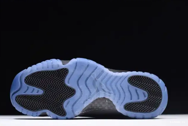 Cheap Kickmax 11 and Air Gown black Jordan Cap 378037-005 0417